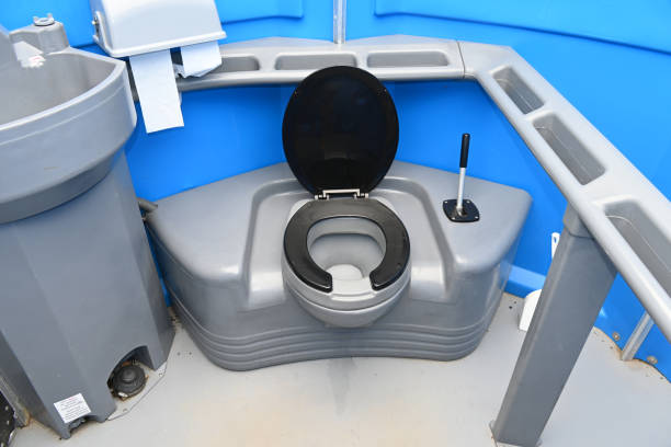 Best Porta potty rental near me  in Gainesville, VA